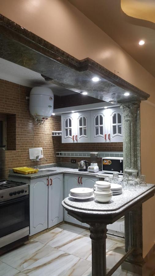 Hotel Alexandria Apartments 4*