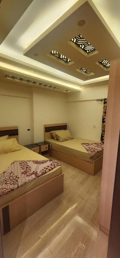 Hotel Alexandria Apartments 4*