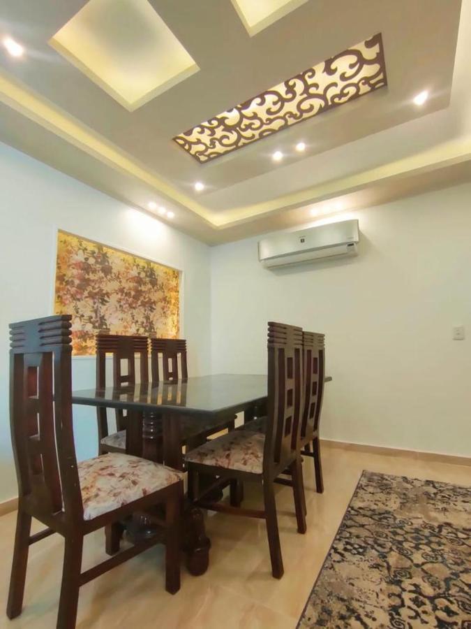 Hotel Alexandria Apartments 4*